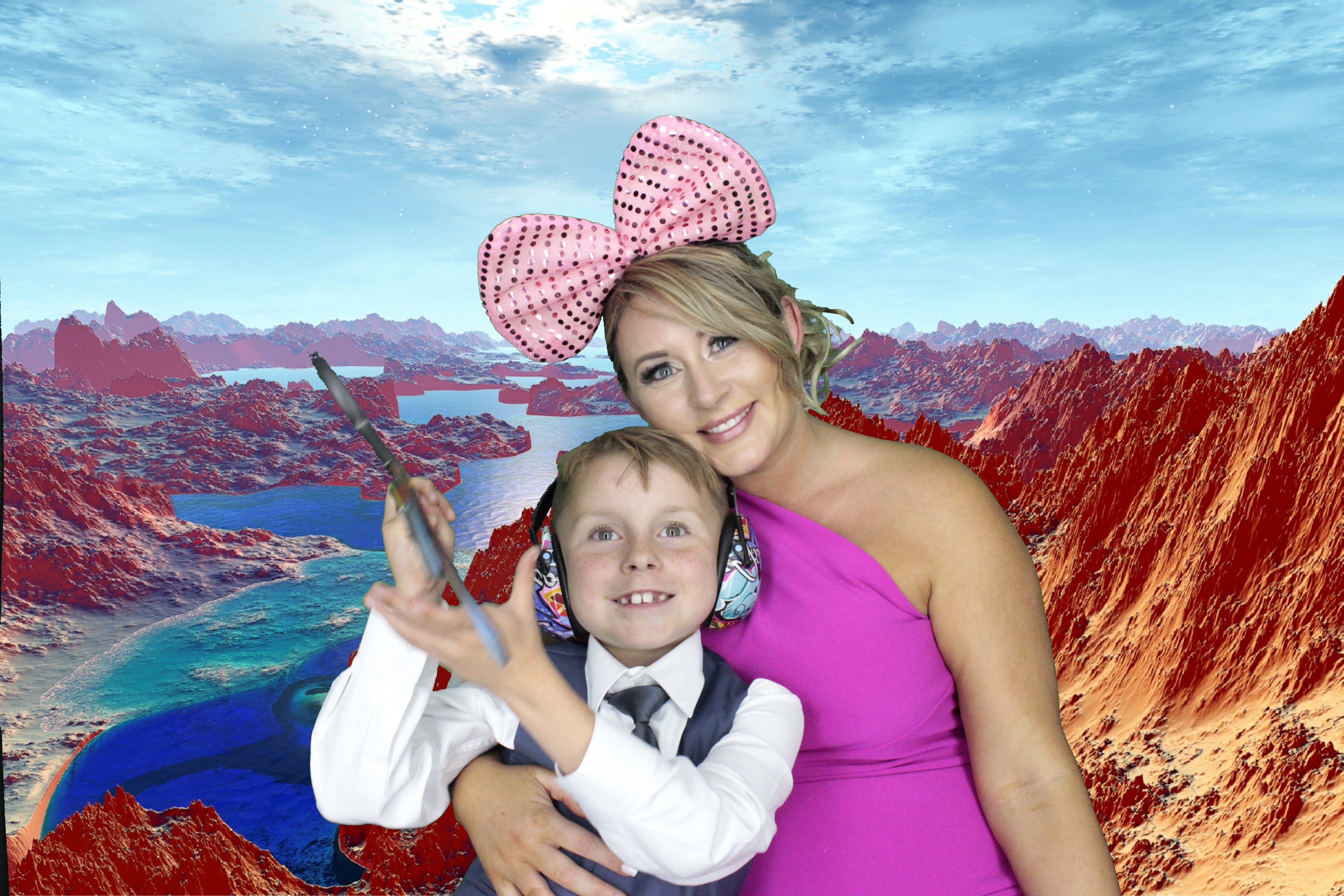 Katie and Jons Wedding | View more photos from the event at gallery.myphotoboothexperience.co.uk/u/MyPhotoBoothExperienceLtd/Katie-and-Jons-Wedding